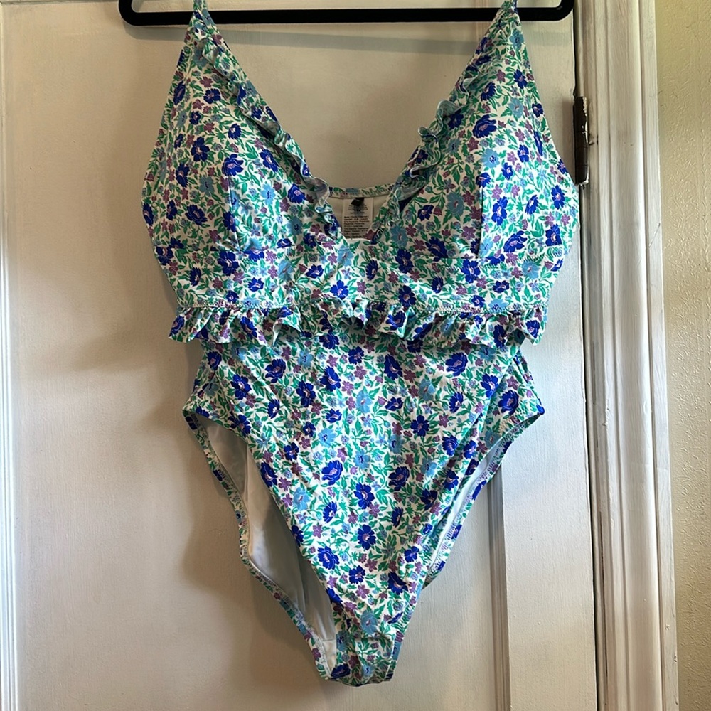 Plus Size J Crew Swim Suit NWT